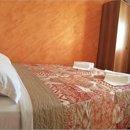 Chowdhury House Unit 2 Местре Екстер'єр фото