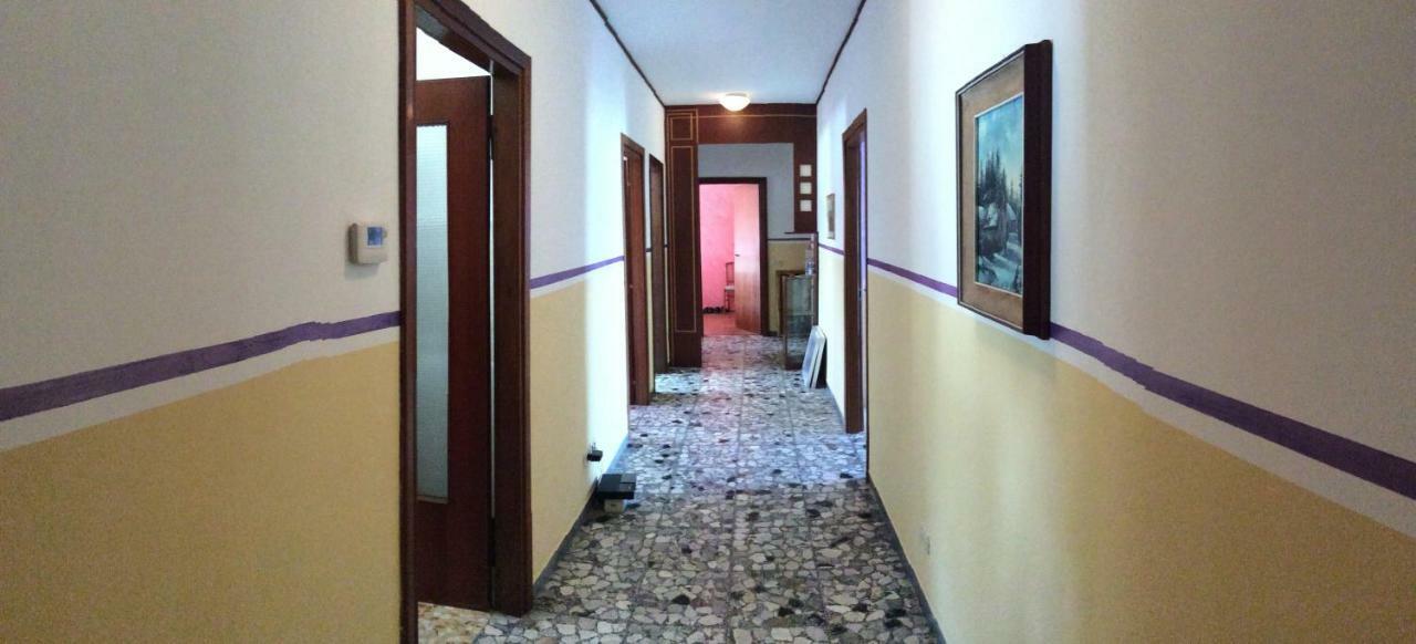 Chowdhury House Unit 2 Местре Екстер'єр фото